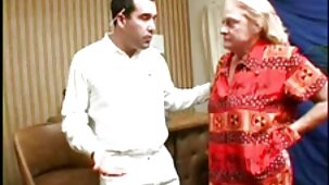 તેમણે સેકસી મુવી મારા ઘૂંટણ પર મને fucked.
