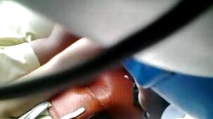 એક blowjob માટે એક બોટ પર ગુજરાતી સેકસી ફોટા એક છોકરી પર સવારી.